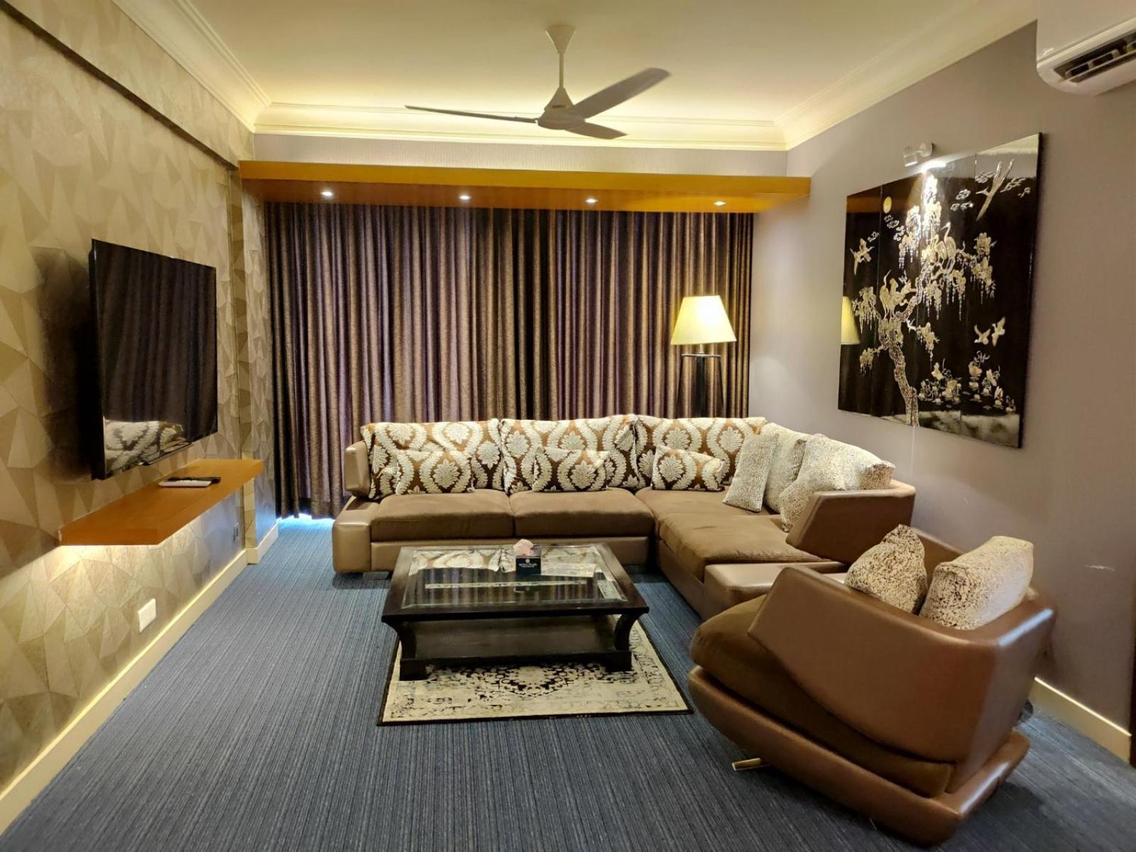 Royal Cox'S Bazar Hotel Ngoại thất bức ảnh