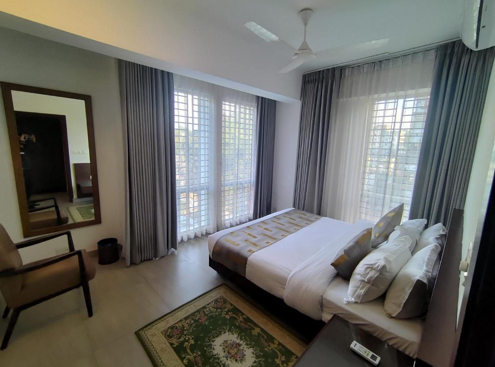 Royal Cox'S Bazar Hotel Ngoại thất bức ảnh